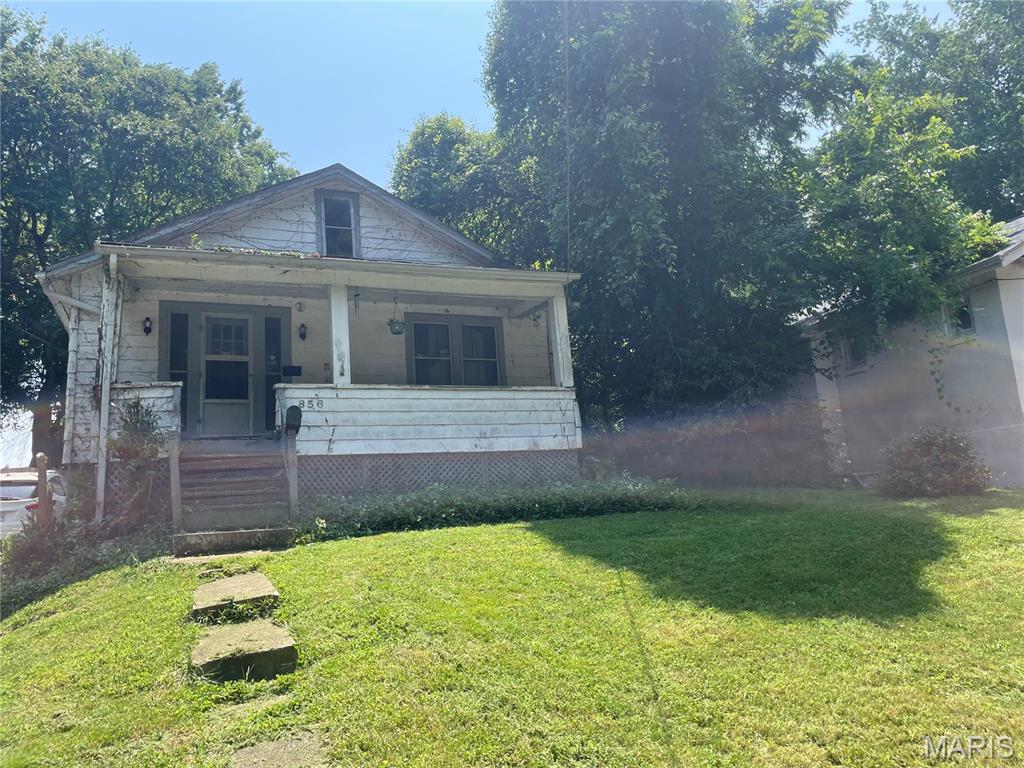 856 Marshall Avenue Property Photo 1