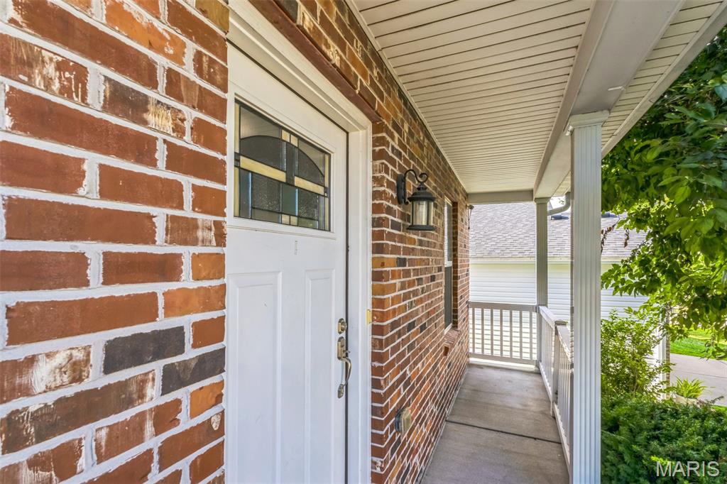 1294 Oakholt Court Property Photo 2