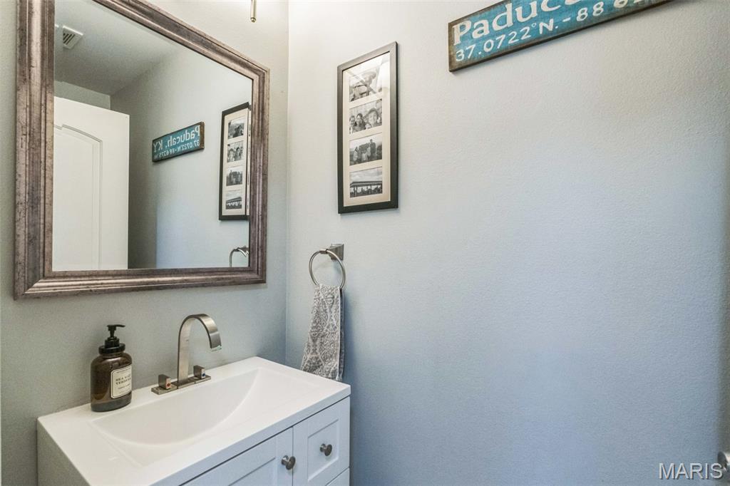 1294 Oakholt Court Property Photo 8