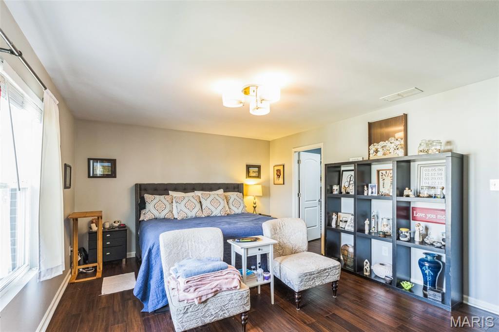 1294 Oakholt Court Property Photo 17
