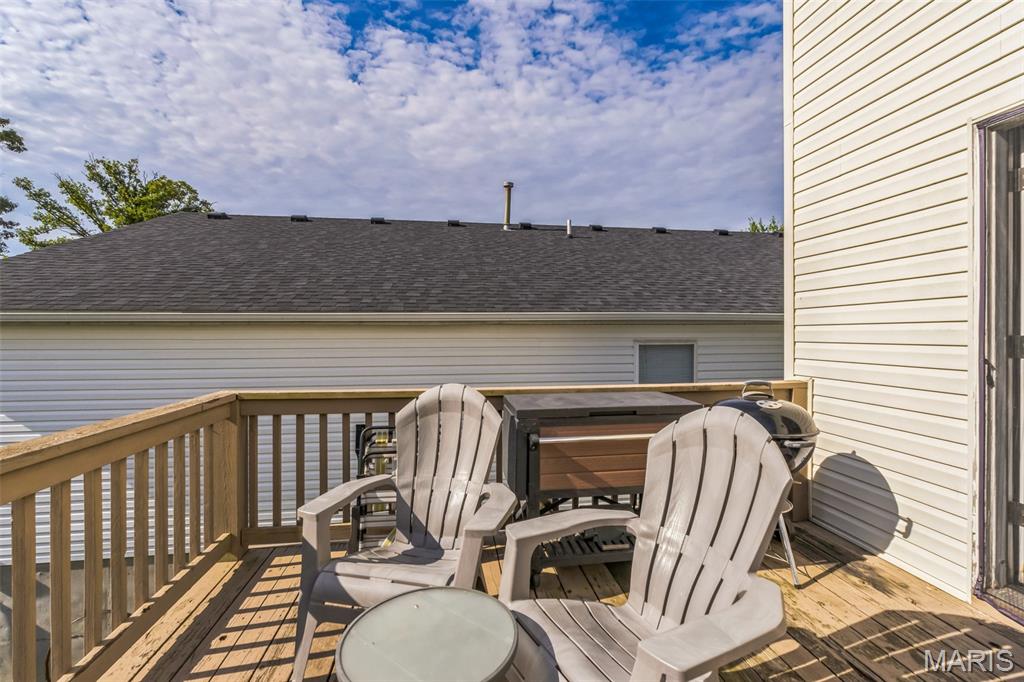 1294 Oakholt Court Property Photo 23