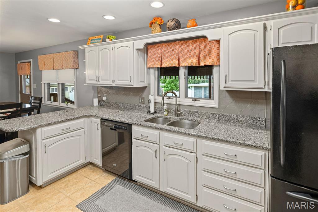207 Ladd Street Property Photo 14