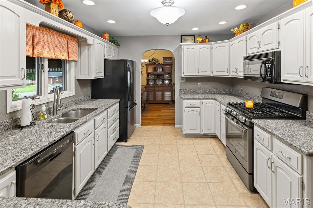 207 Ladd Street Property Photo 15