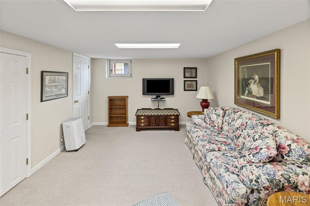 207 Ladd Street Property Photo 30