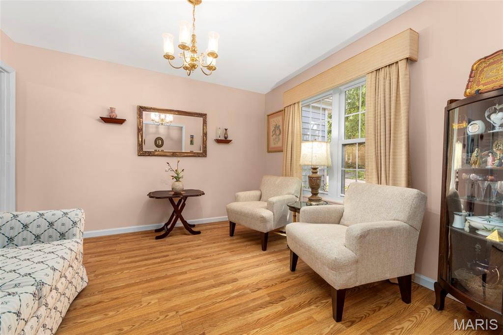 849 Fairdale Avenue Property Photo 6