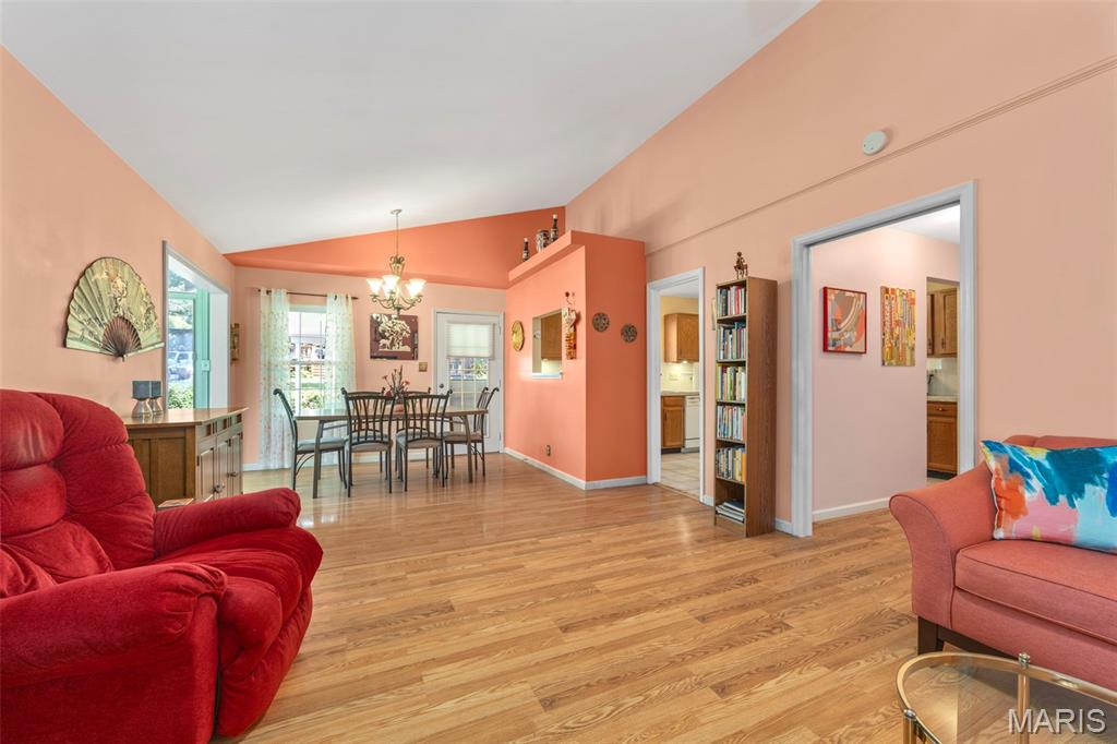 849 Fairdale Avenue Property Photo 16