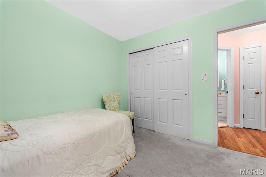 849 Fairdale Avenue Property Photo 27