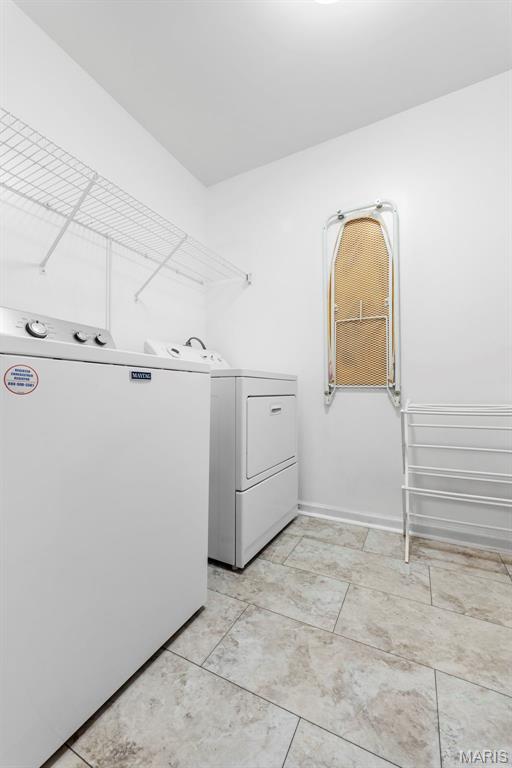 849 Fairdale Avenue Property Photo 31