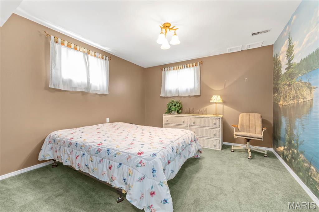 849 Fairdale Avenue Property Photo 35