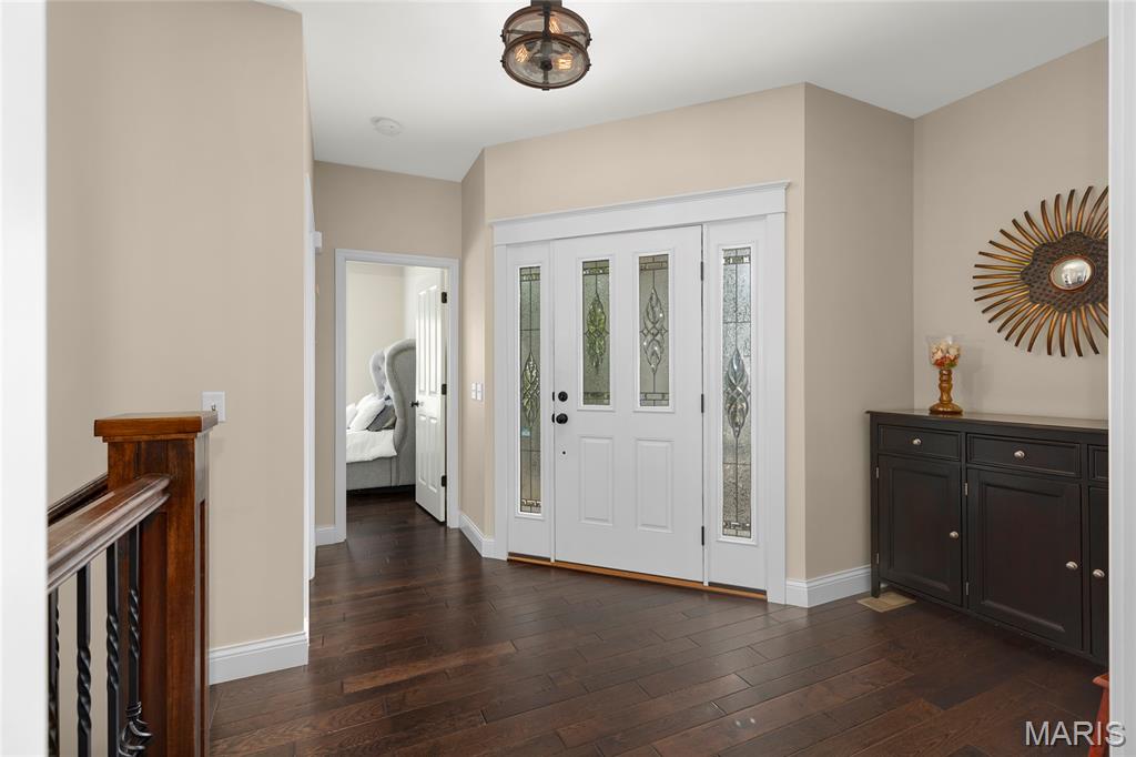 10332 Poplar Court Property Photo 3