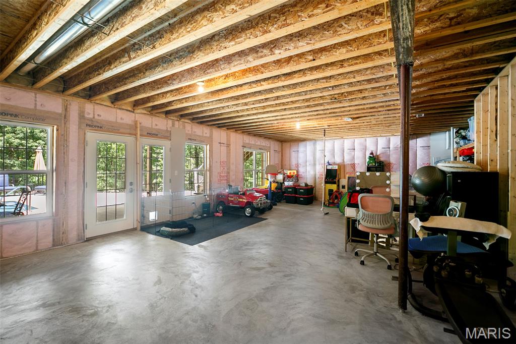 1421 Paradise Valley Drive Property Photo 39