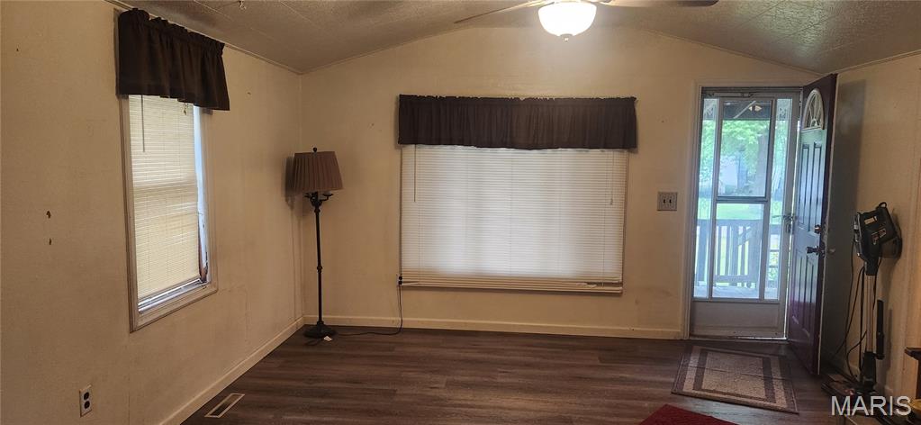 2018 Troy Street Property Photo 7