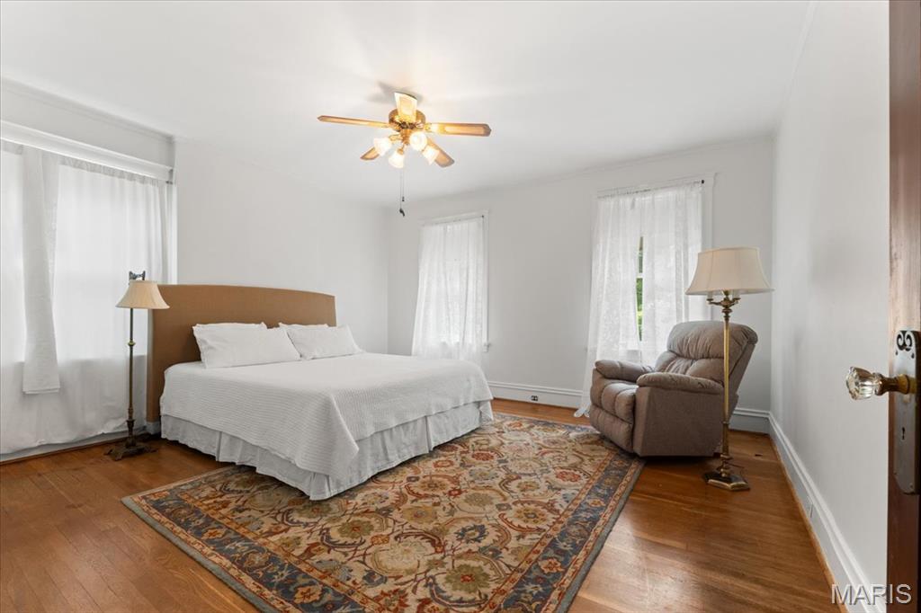 6363 Pershing Avenue Property Photo 24