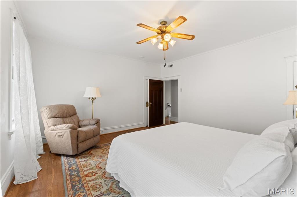 6363 Pershing Avenue Property Photo 25