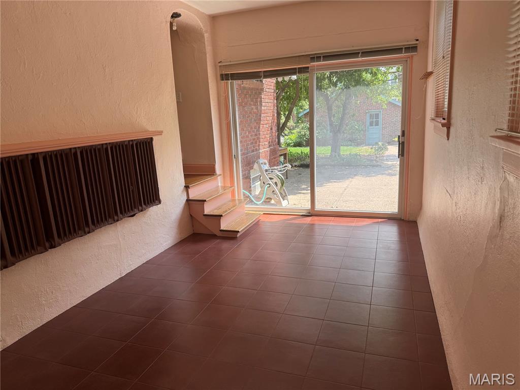 6624 Pershing Avenue Property Photo 14