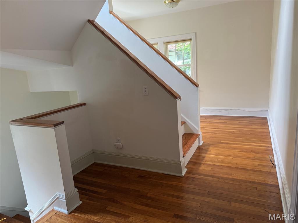 6624 Pershing Avenue Property Photo 17