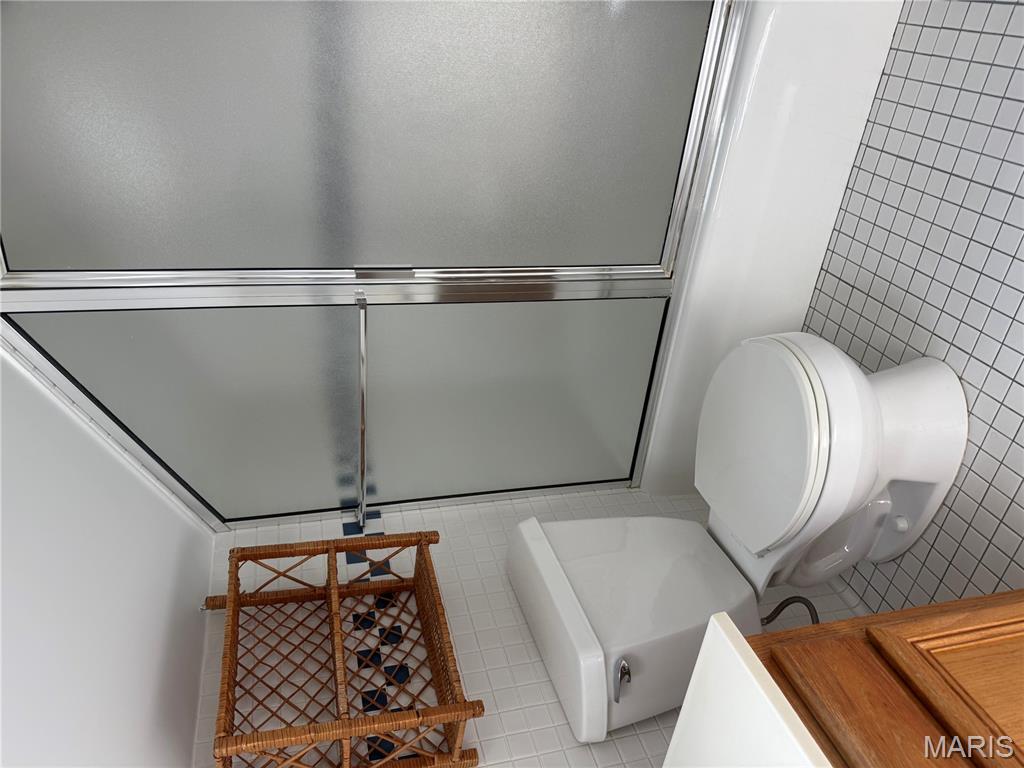 6624 Pershing Avenue Property Photo 28