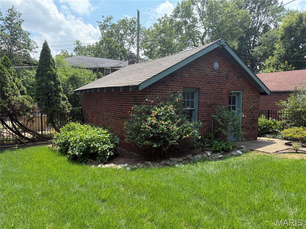 6624 Pershing Avenue Property Photo 31