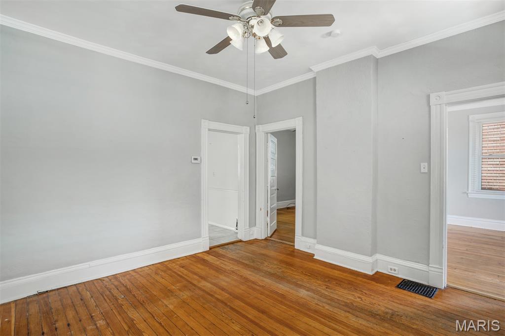 2617 Sutton Boulevard Property Photo 11