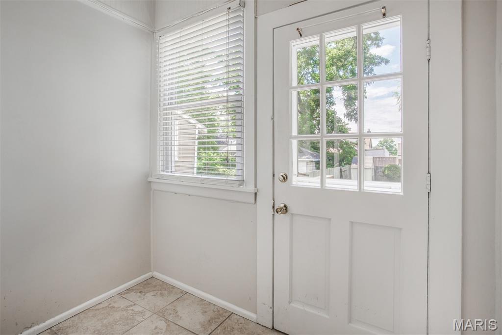 2617 Sutton Boulevard Property Photo 26
