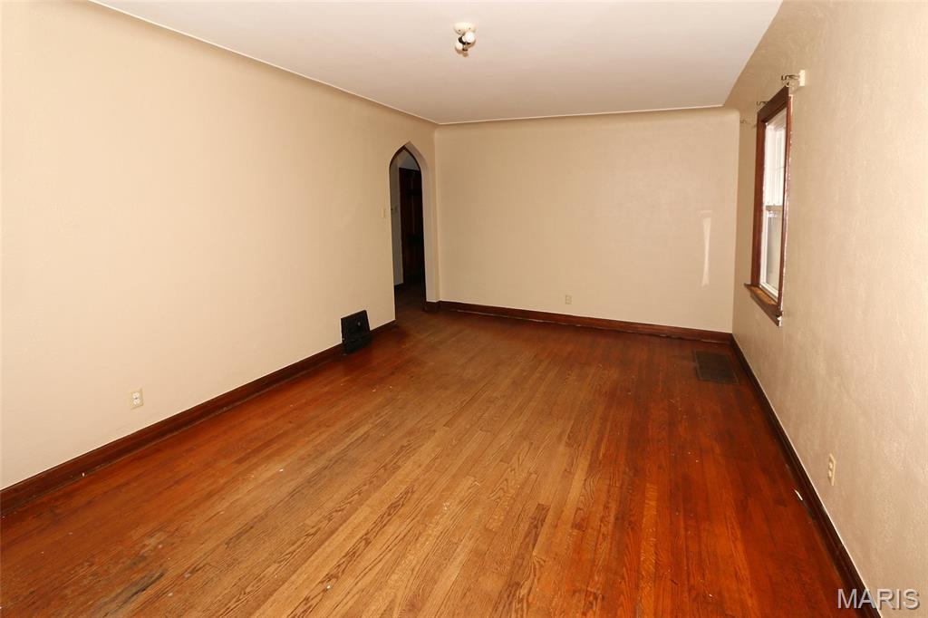 5826 Telegraph Road Property Photo 6