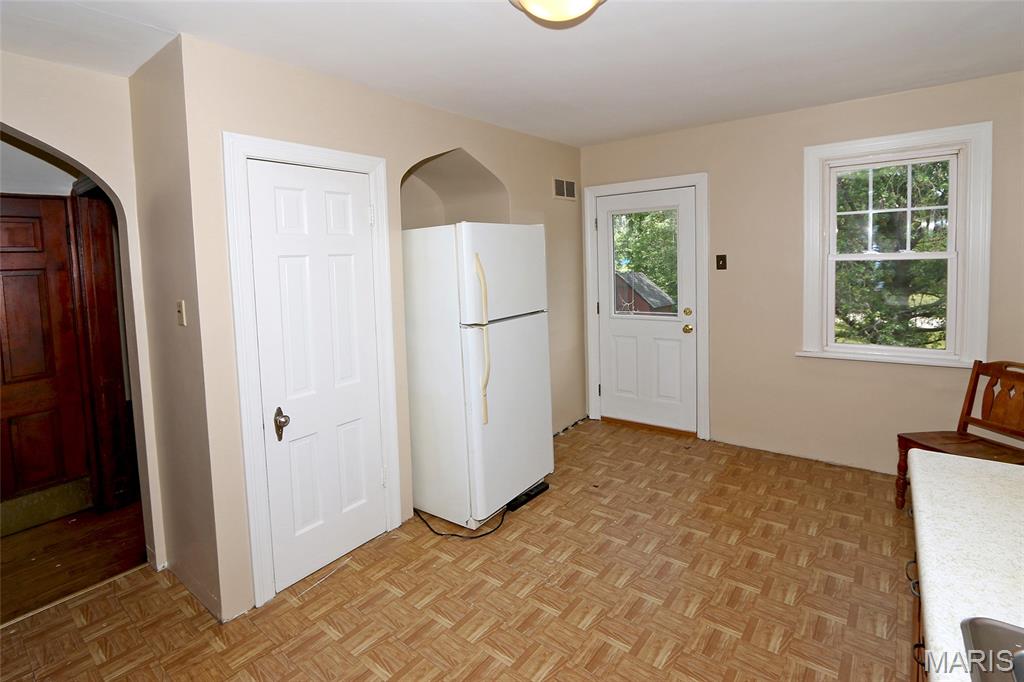 5826 Telegraph Road Property Photo 8