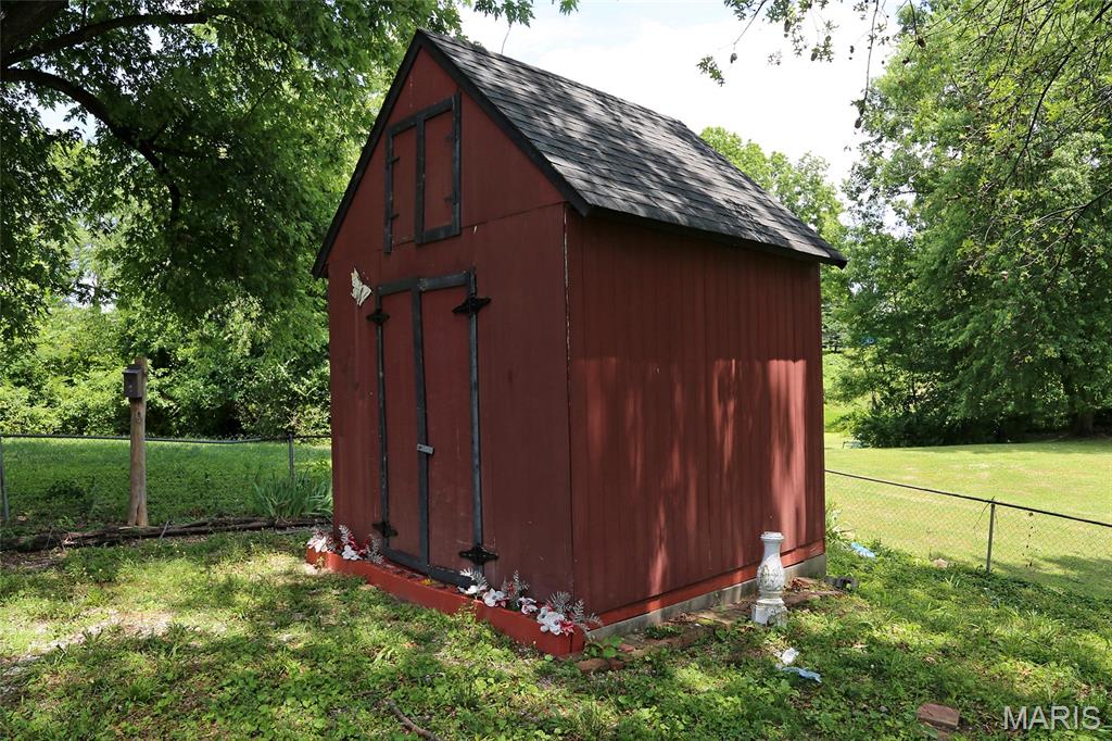 5826 Telegraph Road Property Photo 21