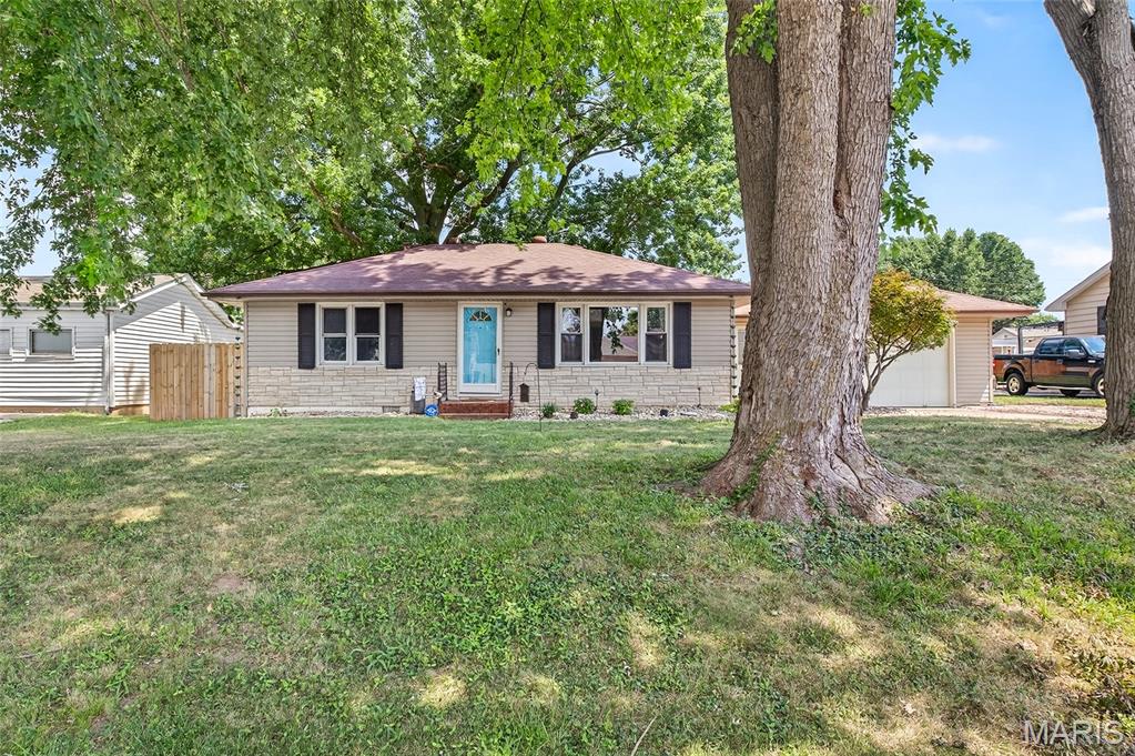 313 W Lincoln Avenue Property Photo 21
