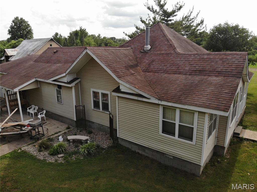 25944 State Route 161 Property Photo 5