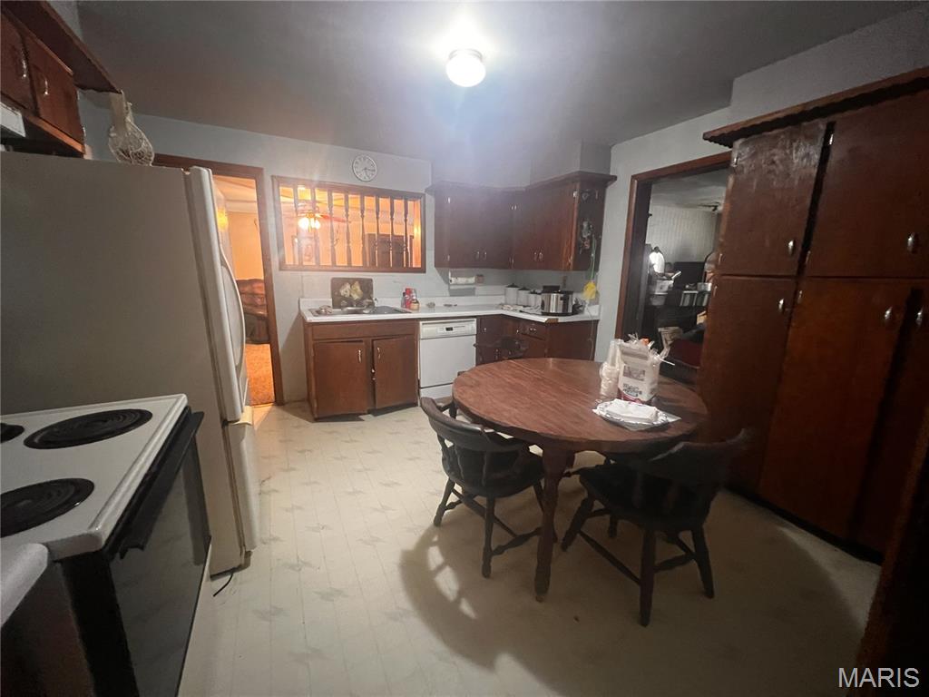 25944 State Route 161 Property Photo 20