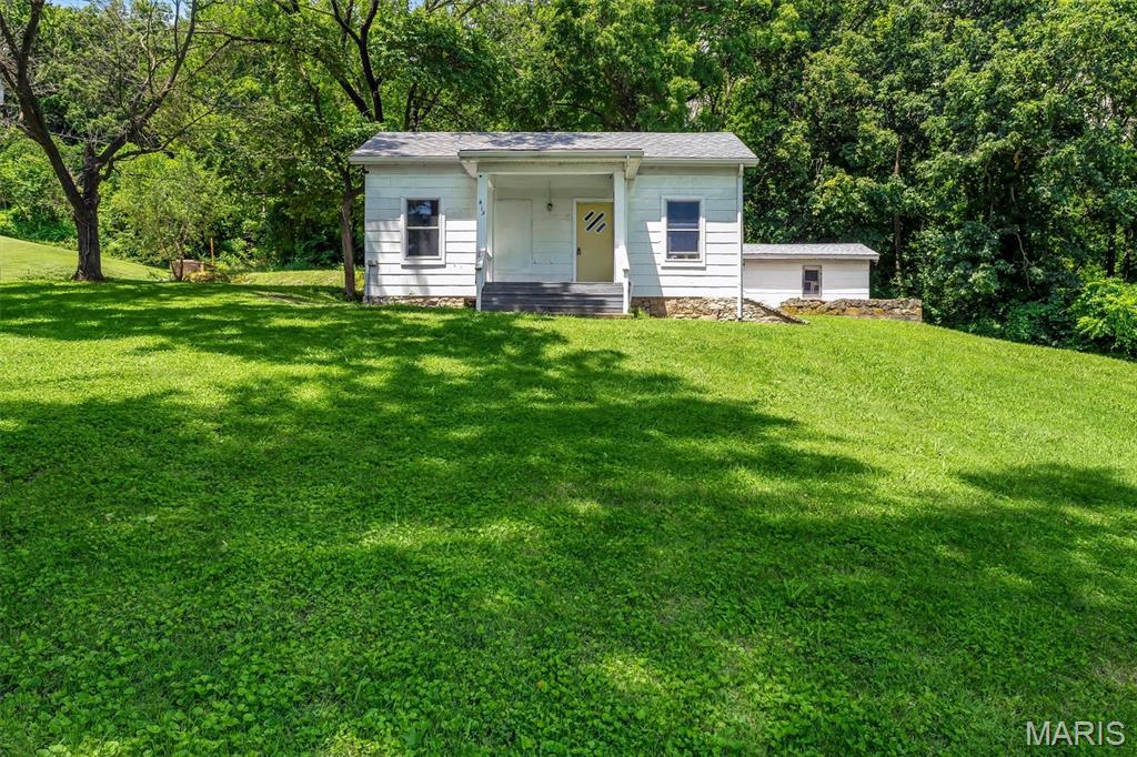 413 Luke Street Property Photo 1