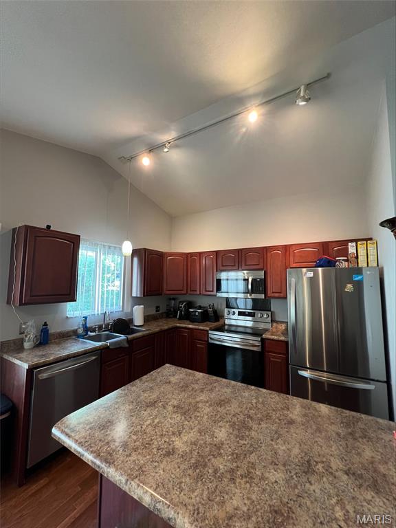 5239 Trailoaks Drive Property Photo 2