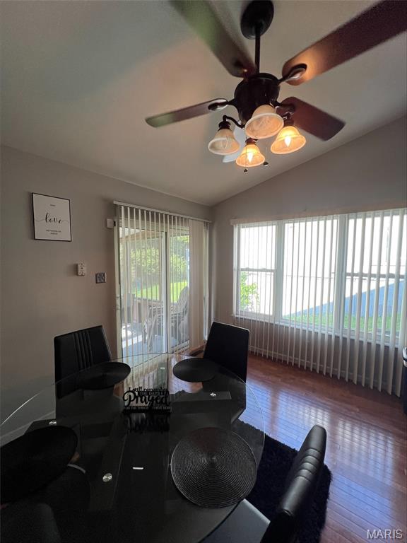 5239 Trailoaks Drive Property Photo 4