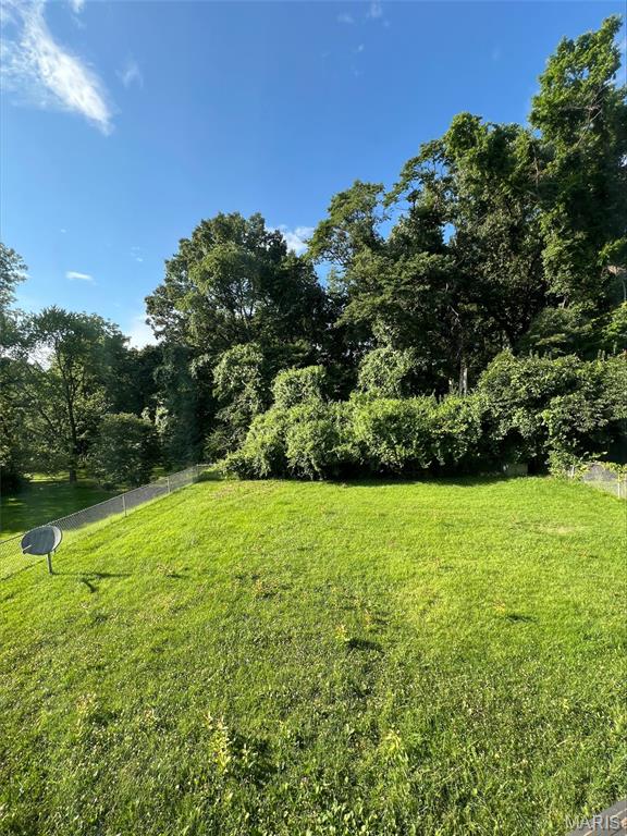 5239 Trailoaks Drive Property Photo 11