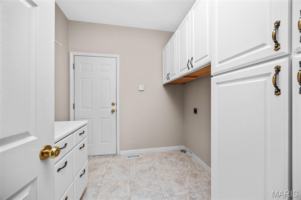 306 Summer Haven Court Property Photo 25