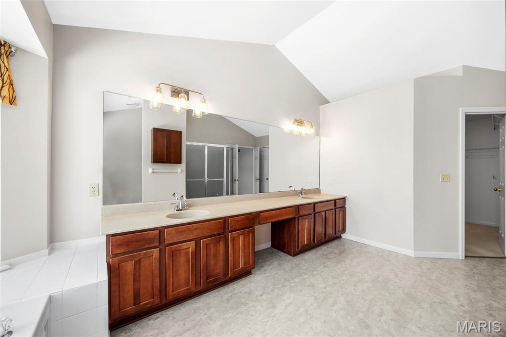 306 Summer Haven Court Property Photo 42