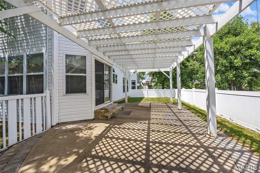 306 Summer Haven Court Property Photo 44