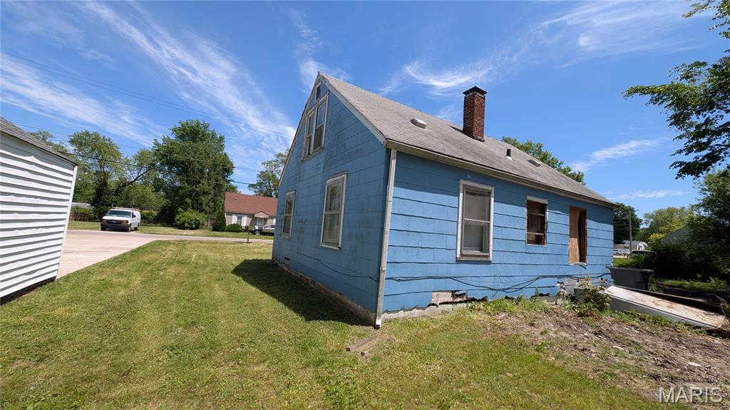 2432 Lorraine Drive Property Photo 16
