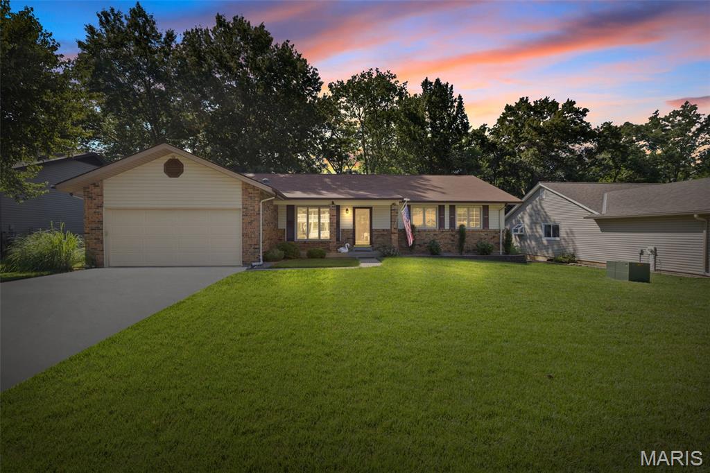 882 San Sebastian Drive Property Photo 1