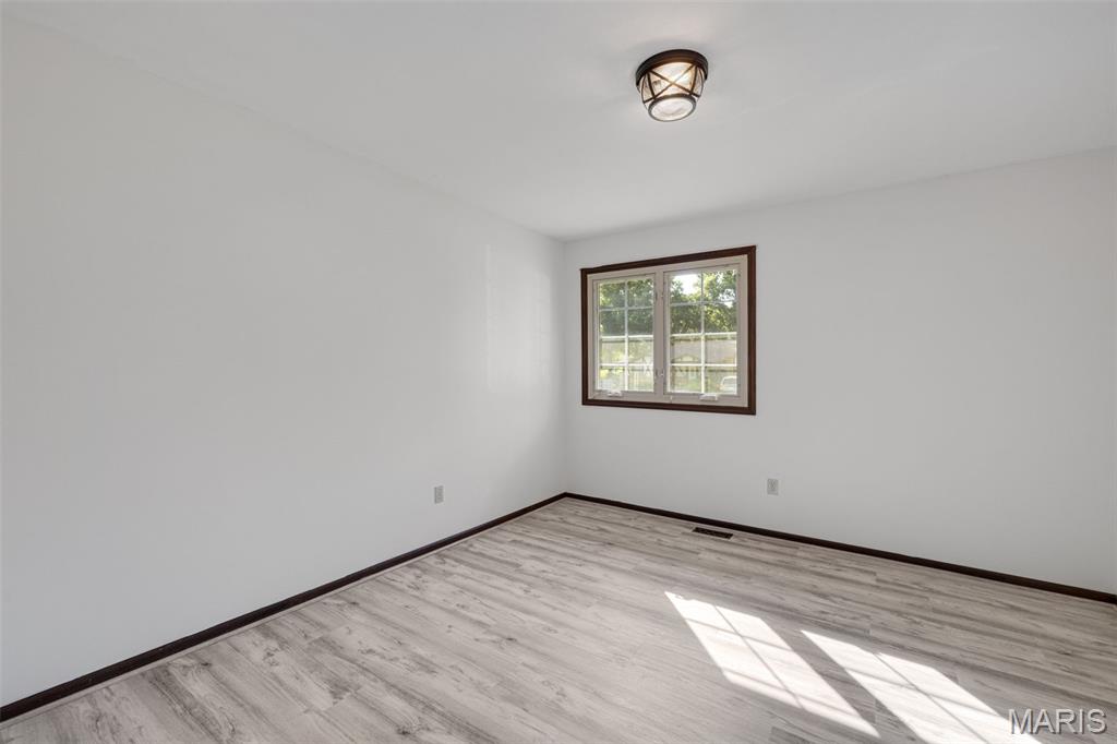 882 San Sebastian Drive Property Photo 17
