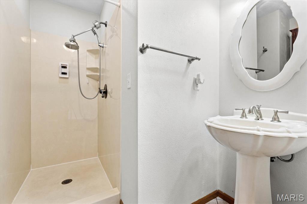 316 Arbor Drive Property Photo 36