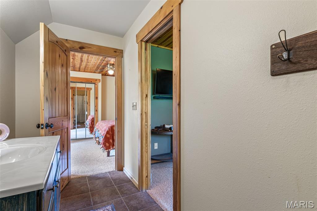 257 Arrowhead Lane Property Photo 38