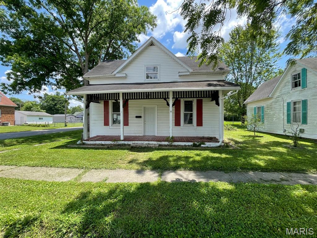 501 S Clinton Street Property Photo 1
