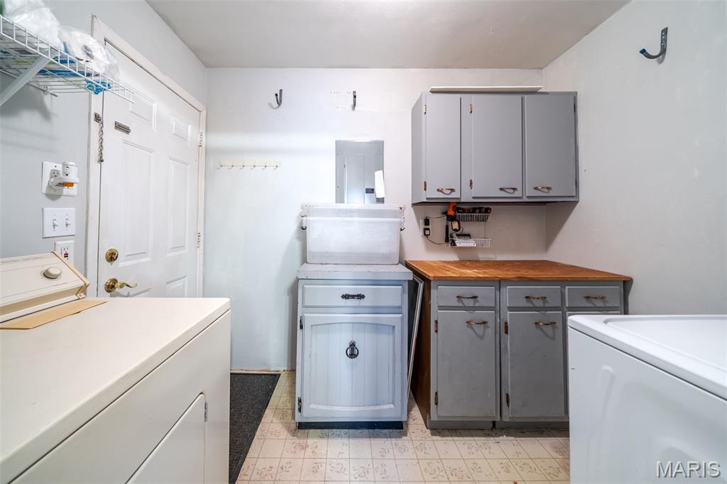1290 Casey Avenue Property Photo 14