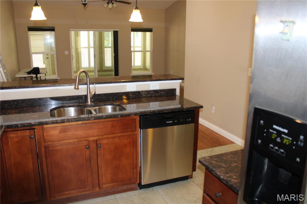 3214 E Leverett Court Property Photo 10