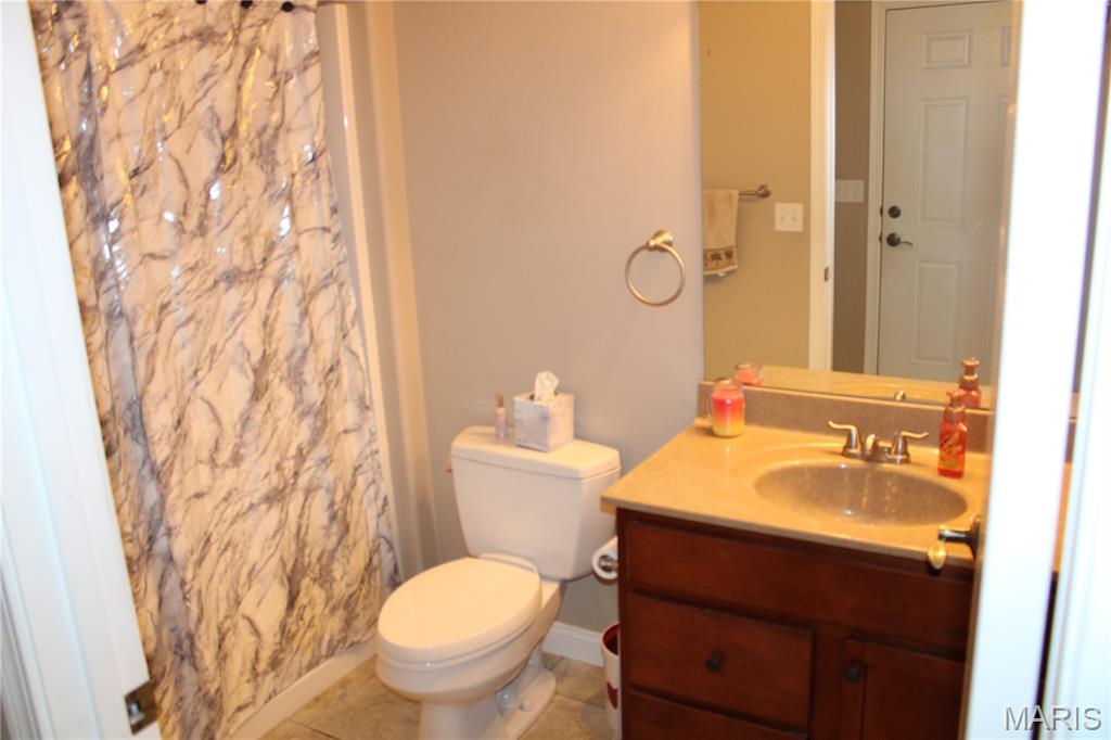 3214 E Leverett Court Property Photo 29