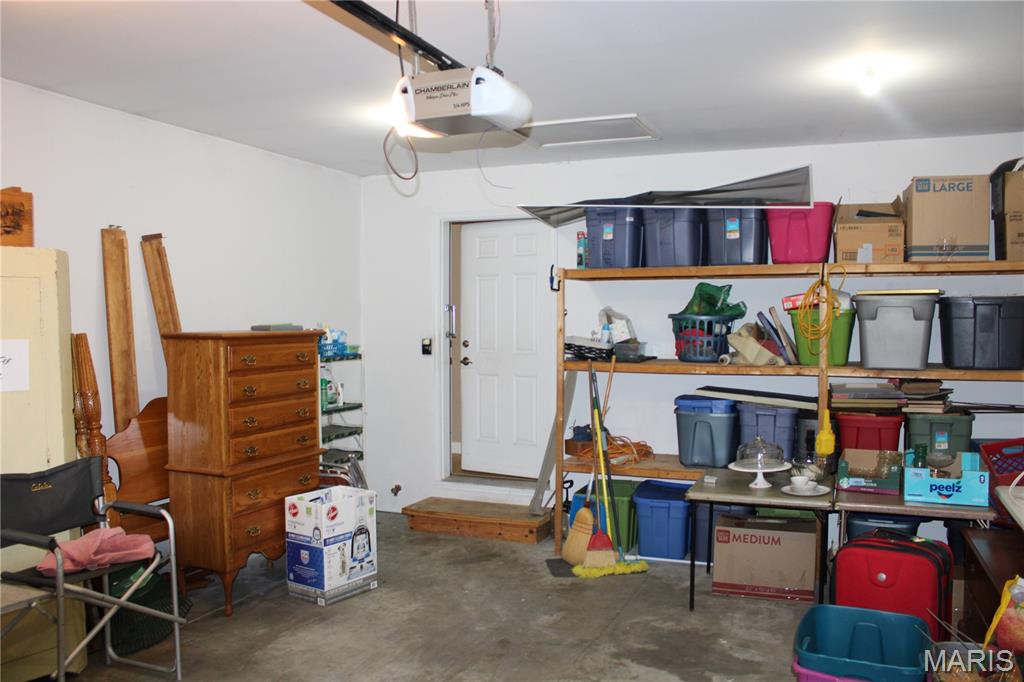 3214 E Leverett Court Property Photo 35