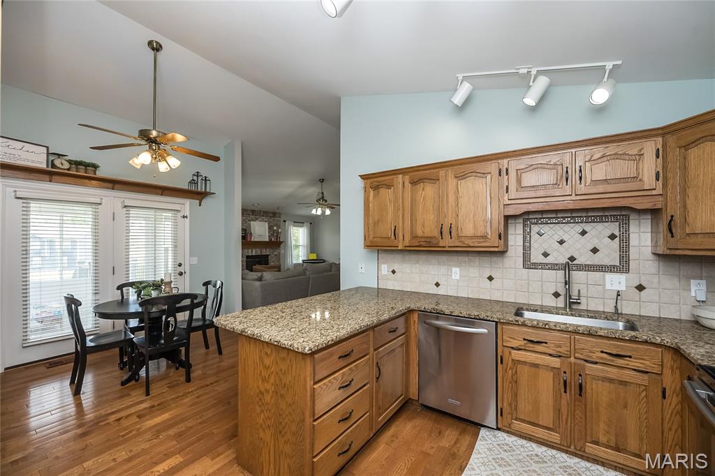 359 Villa Duschene Drive Property Photo 11