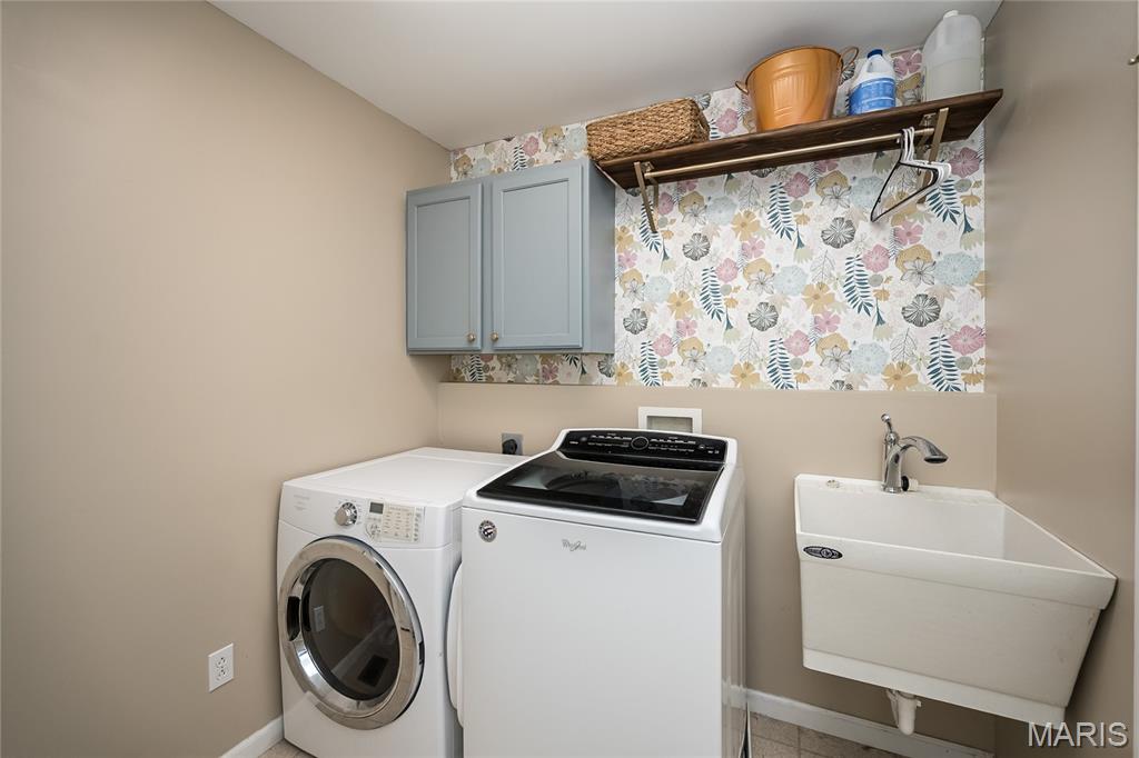 359 Villa Duschene Drive Property Photo 12