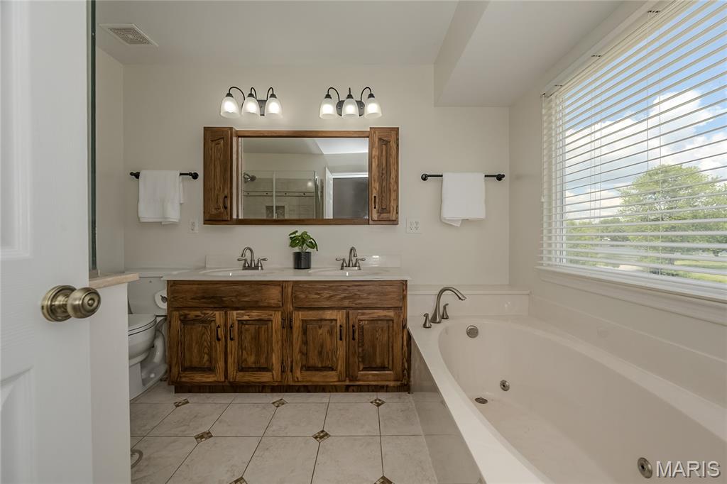 359 Villa Duschene Drive Property Photo 19